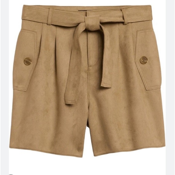 Banana Republic NWT Suede with Front Pockets Pleats and Belt Size 14 - Picture 2 of 5